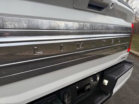 Used 2022 Ford F150 Limited AWD/4WD image 8