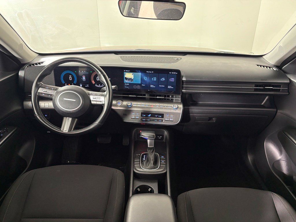 Used 2025 Hyundai Kona SEL FWD image 39