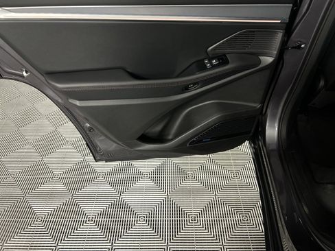 Used 2024 Jeep Wagoneer Launch Edition image 26