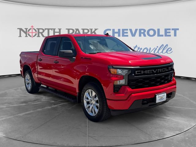Used 2023 Chevrolet Silverado 1500 Custom AWD/4WD image 1