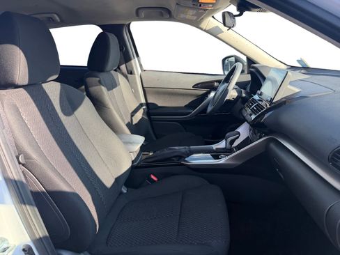 Used 2024 Mitsubishi Eclipse Cross LE image 17