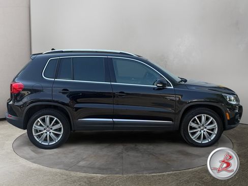 Used 2013 Volkswagen Tiguan SE AWD/4WD image 8