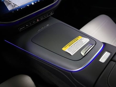 New 2026 Mercedes-Benz E 53 AMG e 4MATIC Sedan image 26