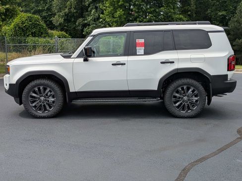 New 2026 Toyota Land Cruiser AWD/4WD image 7