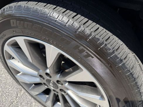 Used 2015 Lincoln Navigator 4WD w/ Equipment Group 101A Reserve image 8