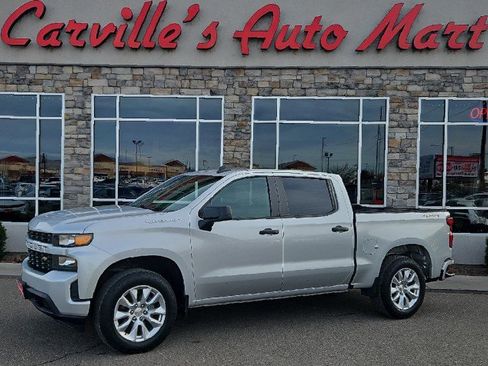 Used 2020 Chevrolet Silverado 1500 Custom w/ Custom Value Package image 1