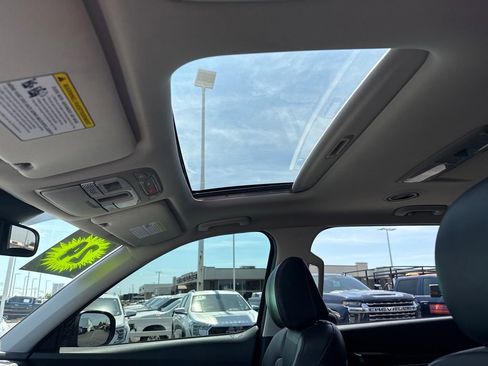 Used 2024 Kia Telluride S w/ S Sunroof Package image 26