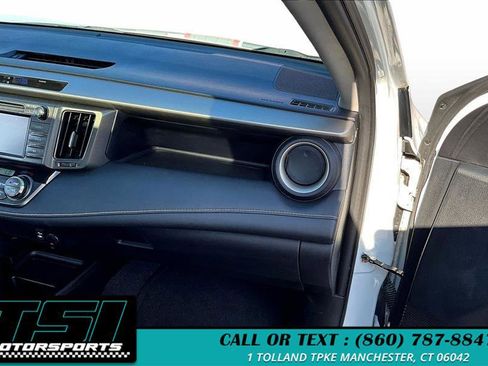 Used 2014 Toyota RAV4 XLE image 17