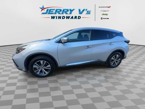 Used 2023 Nissan Murano S image 5