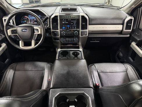 Used 2019 Ford F350 Lariat w/ Lariat Ultimate Package AWD/4WD image 23