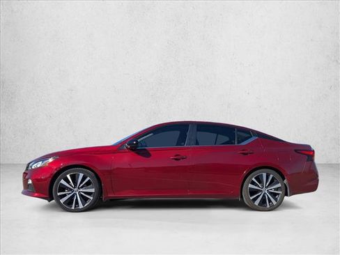 Used 2022 Nissan Altima 2.5 SR image 9
