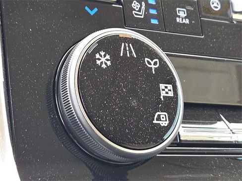 New 2025 Nissan Armada Platinum w/ Convenience Package image 22