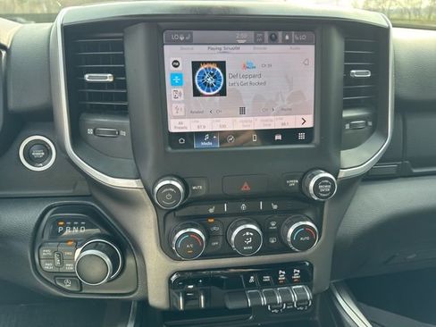 Used 2022 RAM 1500 Big Horn image 30