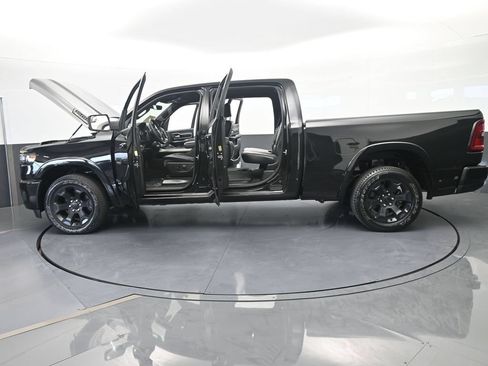 Used 2025 RAM 1500 Big Horn AWD/4WD image 72
