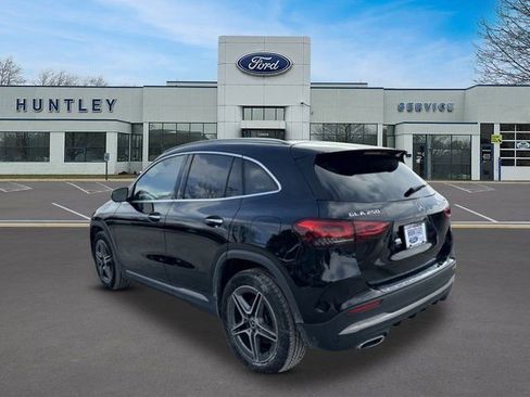 Used 2023 Mercedes-Benz GLA 250 4MATIC w/ AMG Line Exterior image 4
