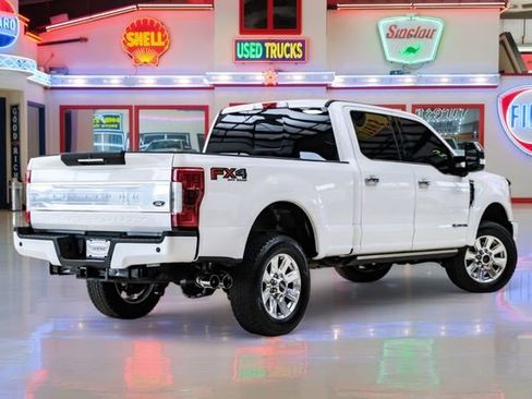 Used 2018 Ford F250 Platinum w/ Platinum Ultimate Package image 3