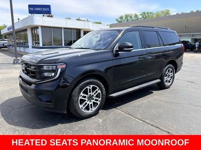 Used 2025 Ford Expedition Active