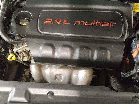 Used 2021 Jeep Compass Latitude AWD/4WD image 30