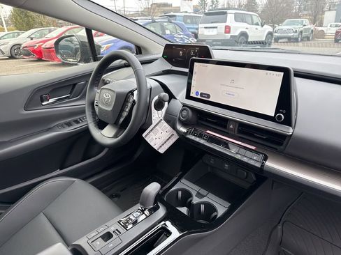 New 2026 Toyota Prius XLE image 7