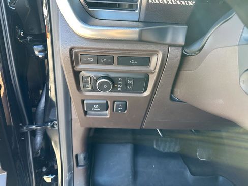 Used 2022 Ford F150 King Ranch w/ Equipment Group 601A High image 29