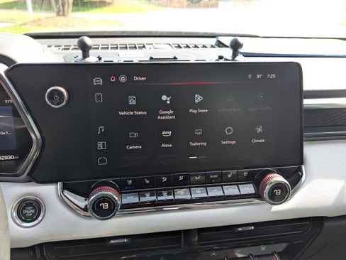 Used 2023 GMC Canyon AT4X image 22