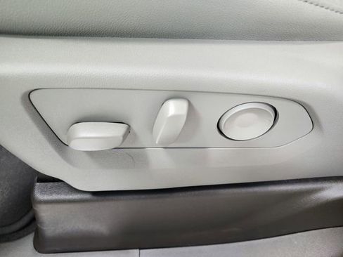 New 2026 GMC Sierra 1500 SLT w/ SLT Premium Plus Package image 20