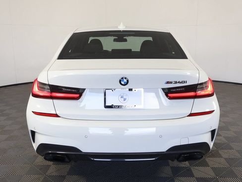 Used 2021 BMW M340i RWD image 5