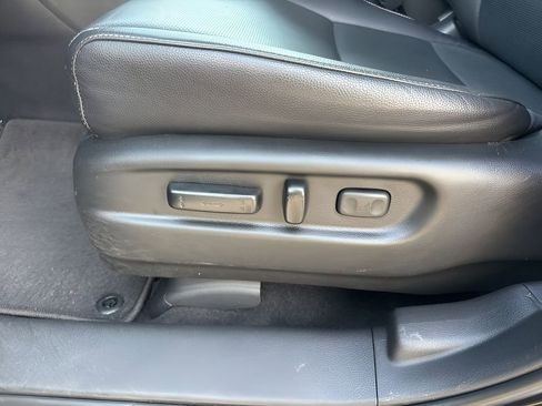 Used 2025 Honda Ridgeline RTL image 11