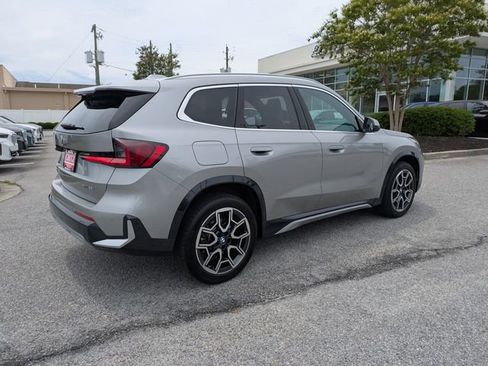 Used 2025 BMW X1 xDrive28i w/ Technology Package AWD/4WD image 4