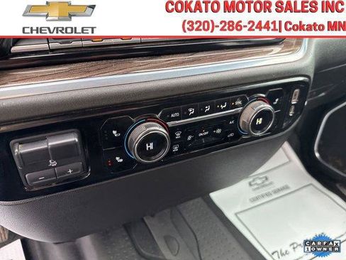 Used 2022 Chevrolet Silverado 1500 LT w/ Z71 Off-Road Package AWD/4WD image 19