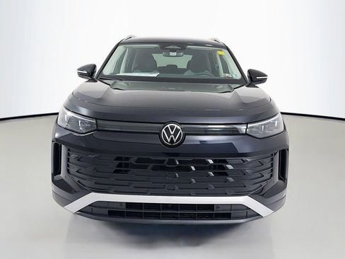 New 2026 Volkswagen Tiguan S AWD/4WD image 2