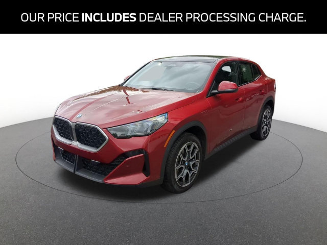 Certified 2025 BMW X2 xDrive28i AWD/4WD image 1