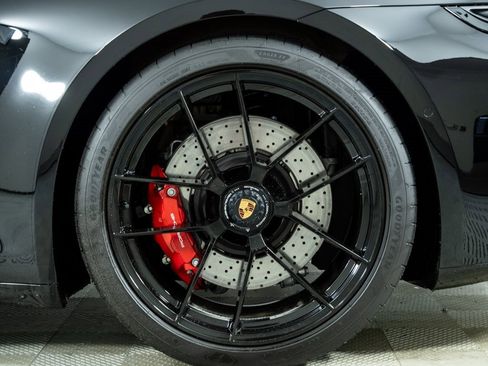 Certified 2025 Porsche 911 Targa 4 GTS image 32