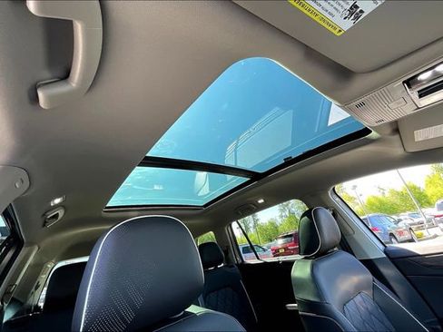 New 2025 Volkswagen Atlas SEL Premium R-Line image 26