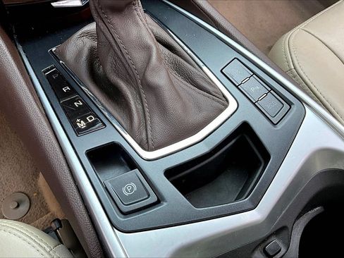 Used 2015 Cadillac SRX Premium FWD image 26