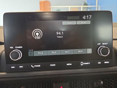 Used 2023 Honda CR-V EX image 16