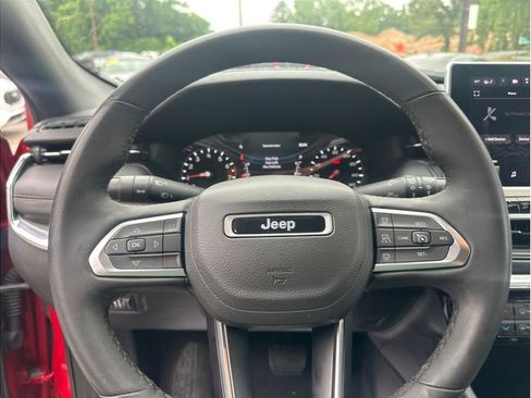 Used 2023 Jeep Compass Limited AWD/4WD image 17