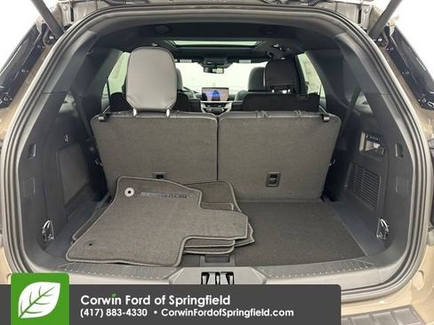 New 2026 Ford Explorer ST w/ Sun And Sound Package image 33