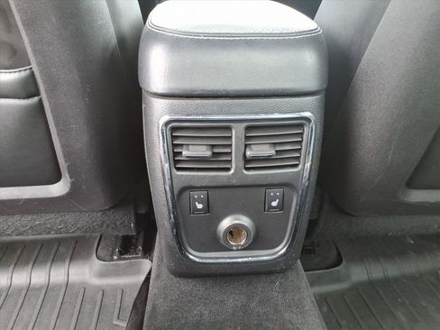 Used 2013 Dodge Charger SXT Plus image 16