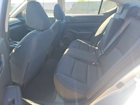 Used 2024 Nissan Altima 2.5 SV image 23