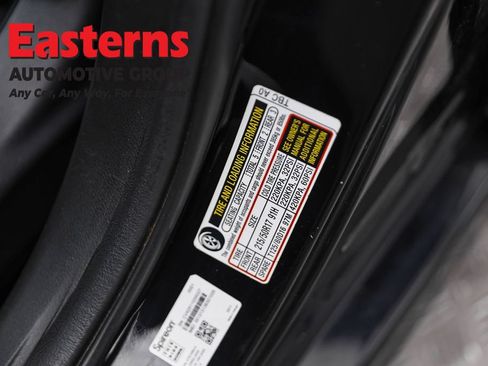 Used 2017 Honda Civic Touring image 30