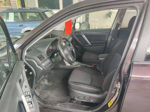 Used 2014 Subaru Forester 2.5i Premium w/ All-Weather Package AWD/4WD image 12