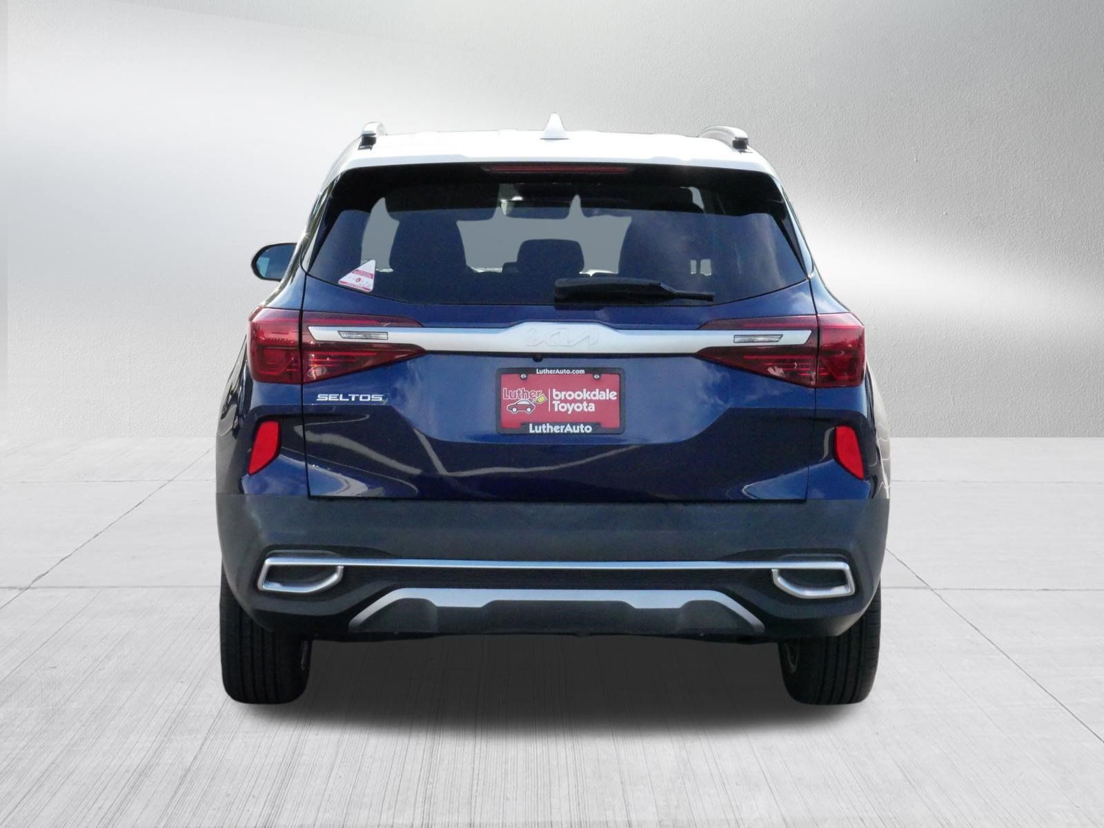 Used 2022 Kia Seltos S AWD/4WD image 6