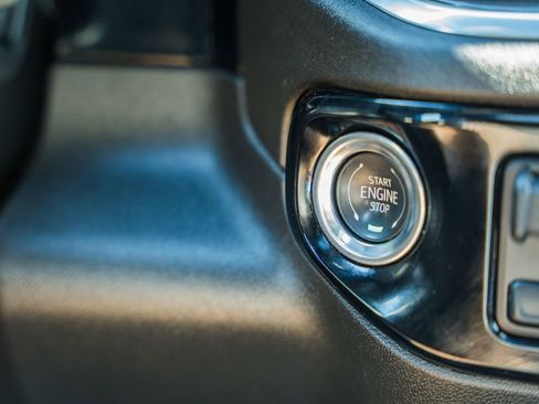 Used 2024 Chevrolet Silverado 3500 High Country w/ High Country Premium Package image 40