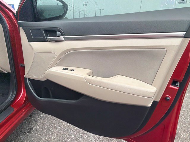 Used 2019 Hyundai Elantra SEL FWD image 8