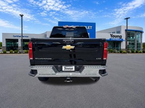 Certified 2024 Chevrolet Silverado 2500 LTZ w/ LTZ Convenience Package AWD/4WD image 6