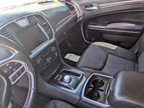 Used 2019 Chrysler 300 Touring w/ Sport Appearance Package RWD image 21