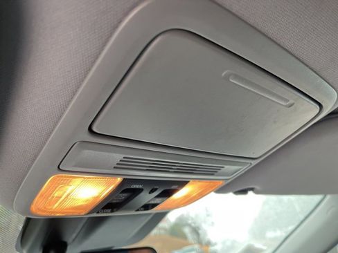 Used 2019 Honda Odyssey EX-L image 31