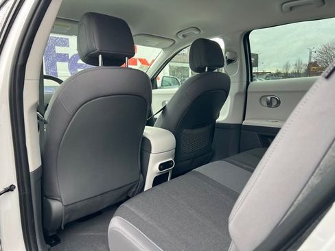 Certified 2024 Hyundai Ioniq 5 SEL image 11
