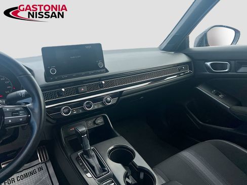 Used 2024 Honda Civic Sport image 30